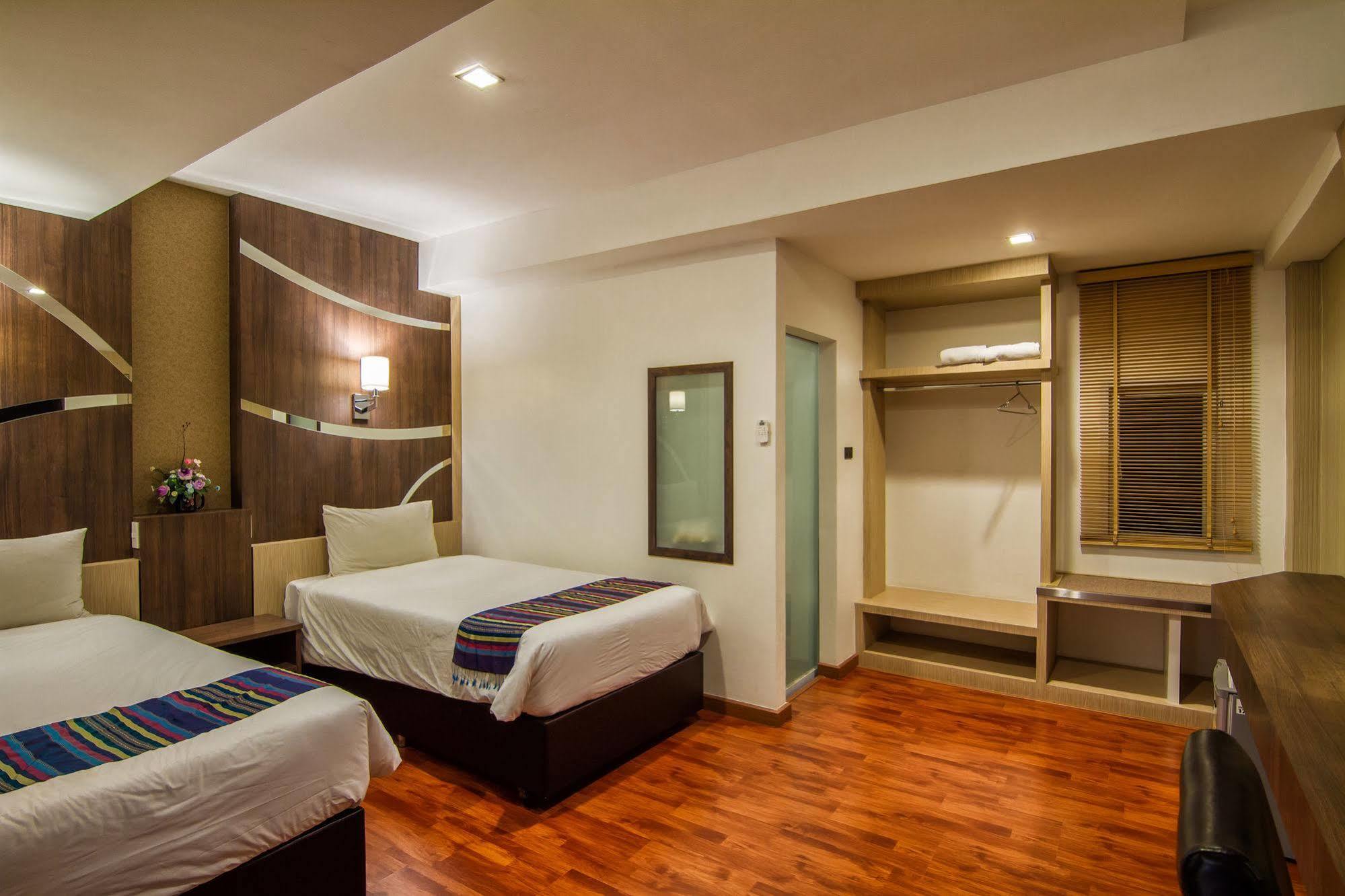 אודון תאני Delio Boutique Hotel מראה חיצוני תמונה